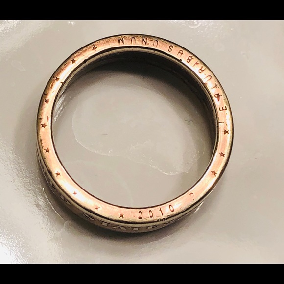 One dollar gold color coin ring. - Picture 5 of 8